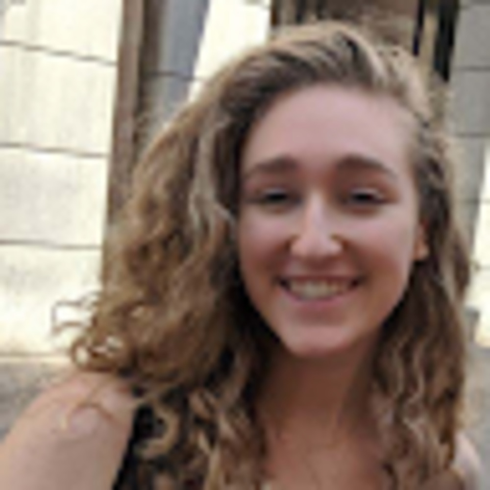 Meet your Posher, Ava